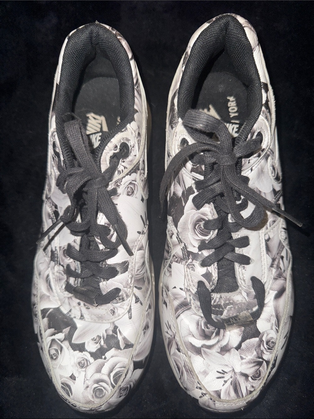 Nike Air Max Ultra Black & White Floral Sneakers